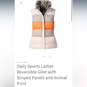 Daily Sports // Ladies Reversible Gilet with Striped Panels and Animal Print